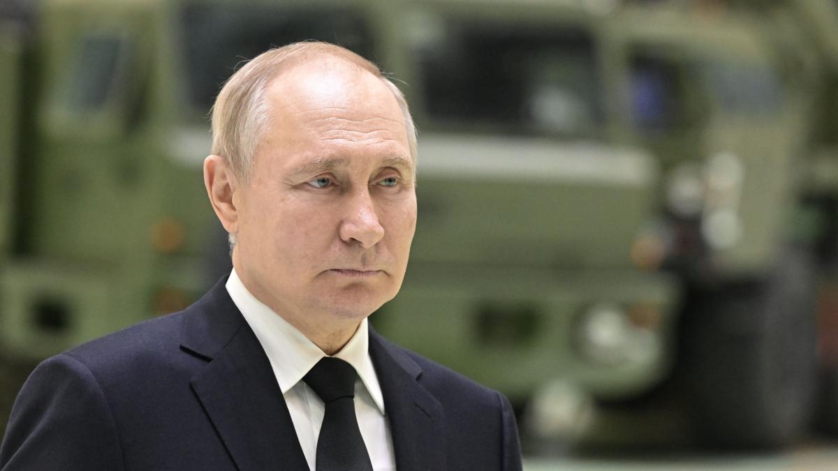 Vladimir Putin îi acuză din nou pe ''neonaziştii din Ucraina'' de uciderea etnicior ruși din estul Ucrainei