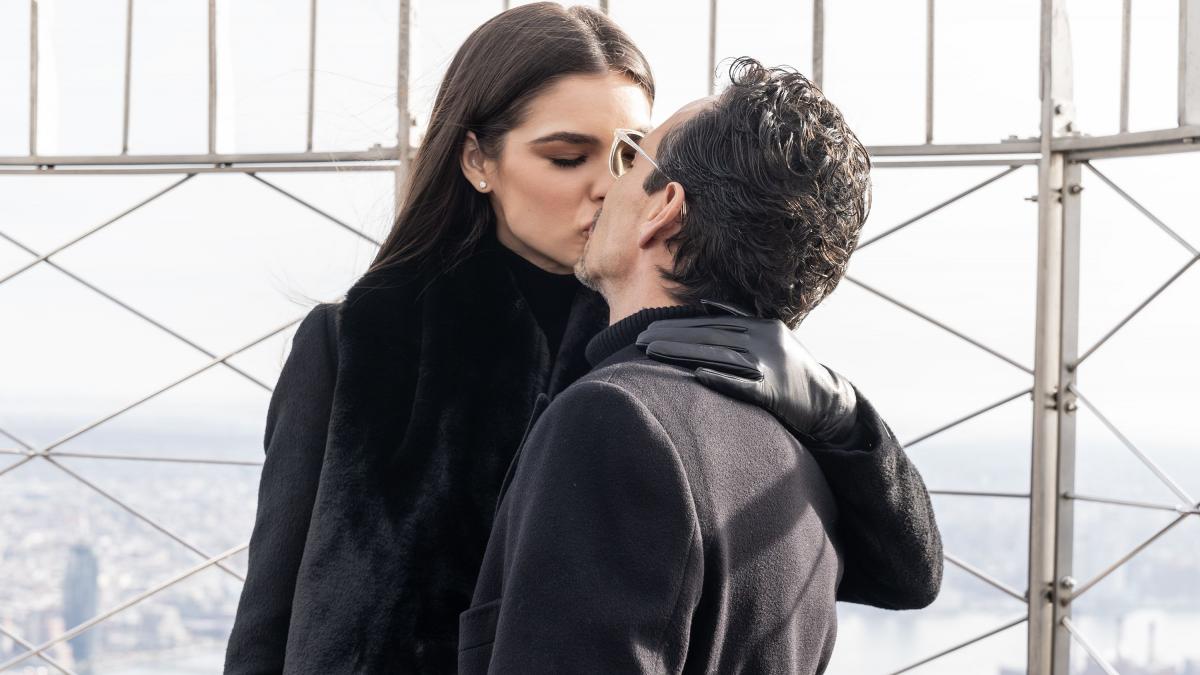 Marc Anthony s-a căsătorit pentru a patra oară. Cine este tânara sa soție
