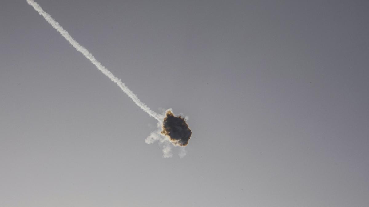 Tensiuni în creștere: Rachetă lansată din Fâşia Gaza spre Israel, interceptată de Iron Dome