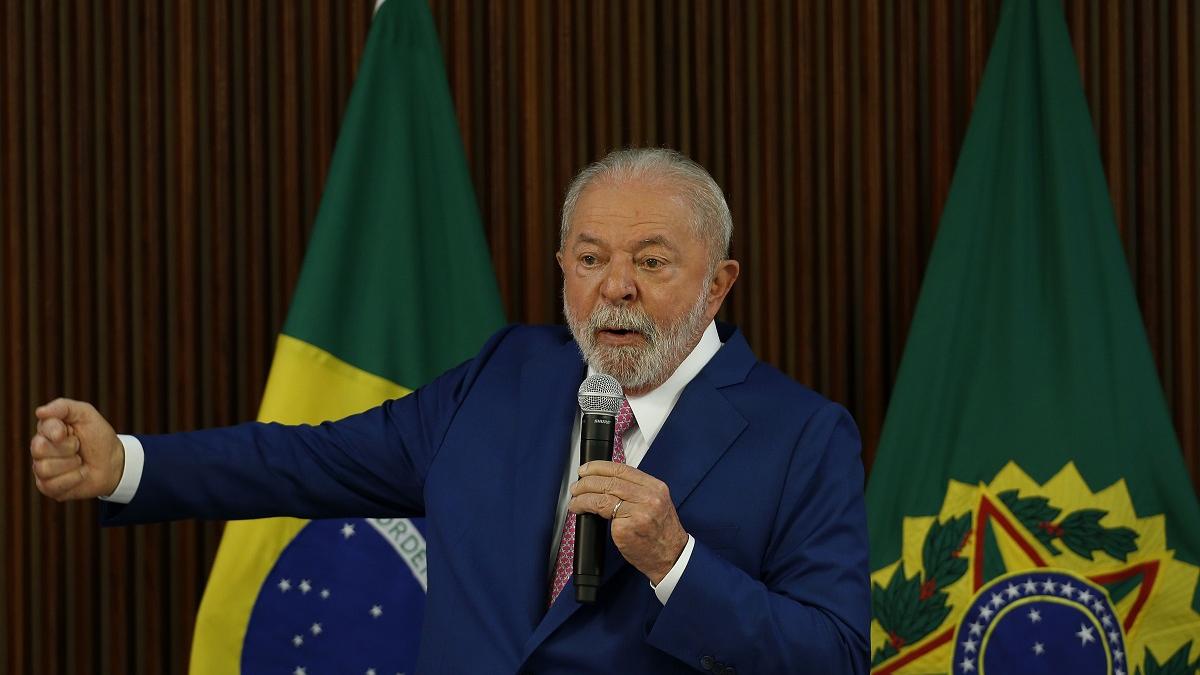 Lula, cu tunurile pe fostul rival: „Bolsonaro, creierul din spatele tentativei de lovitură de stat!”