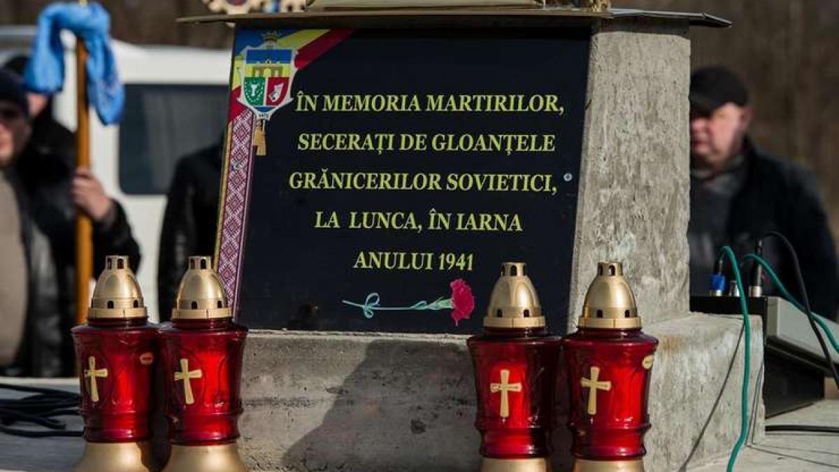 82 de ani de la masacrul de la Lunca. Rușii au ucis cu bestialitate sute de țărani români pe malul Prutului. ​​​​​​​Povestea tinerilor bucovineni îmbrățișați în gropile morții
