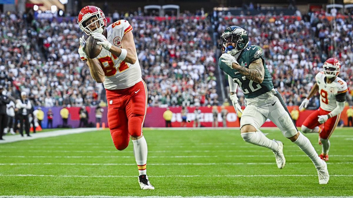 Cea mai mediatizată rivalitate. Frații Kelce, starurile finalei NFL Super Bowl 57!