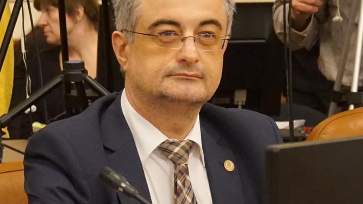 Andronache: Necesitatea stabilirii unui prag valoric pentru abuzul în serviciu este cerută de CCR