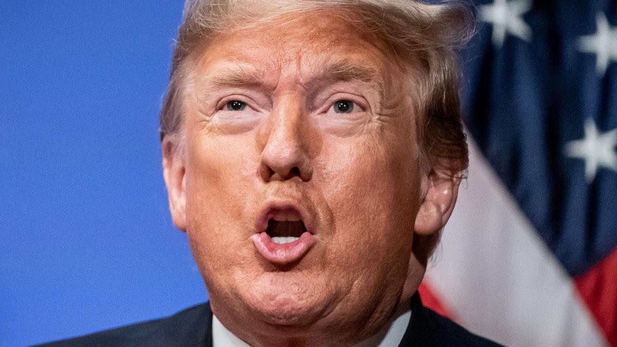 Donald Trump, inculpat în ancheta privind plăţi efectuate în campania electorală. Echipa fostului președinte contestă vehement decizia