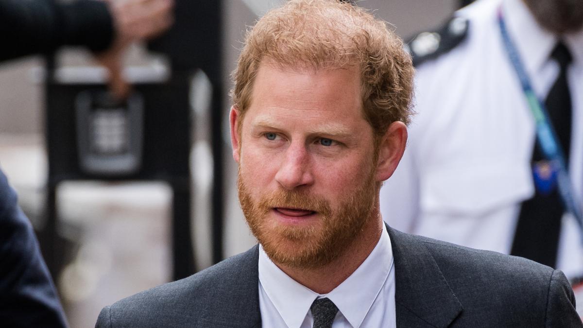 Prințul Harry nu va fi însoțit de Meghan la încoronarea regelui Charles al III-lea