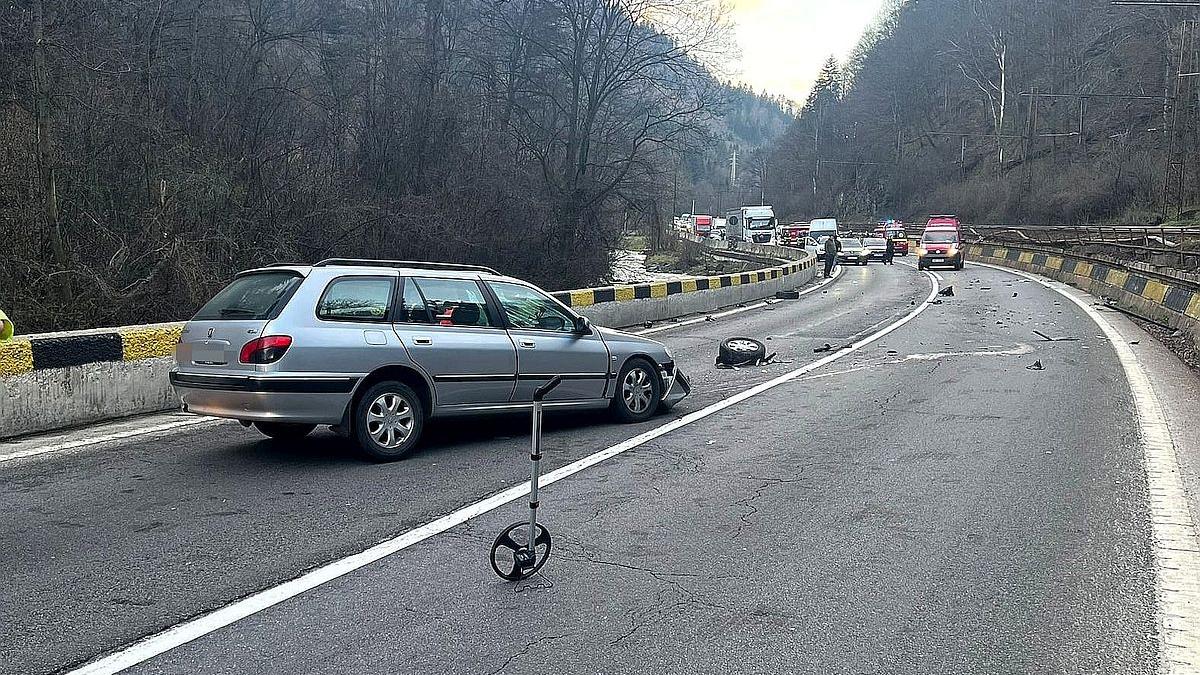 Patru victime în urma unui accident pe DN 1, în județul Brașov