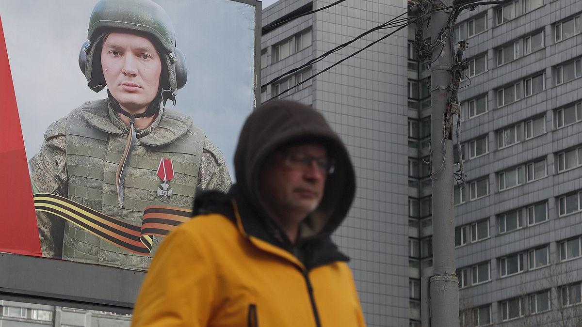 „Fiți bărbați adevărați!” Putin face apel la patriotism și promite câștiguri rapide pentru a-și reface armata 