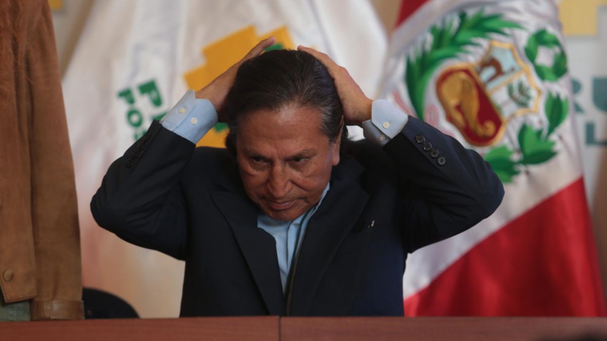 Fostul președinte peruan Alejandro Toledo s-a predat autorităților americane și va fi extrădat