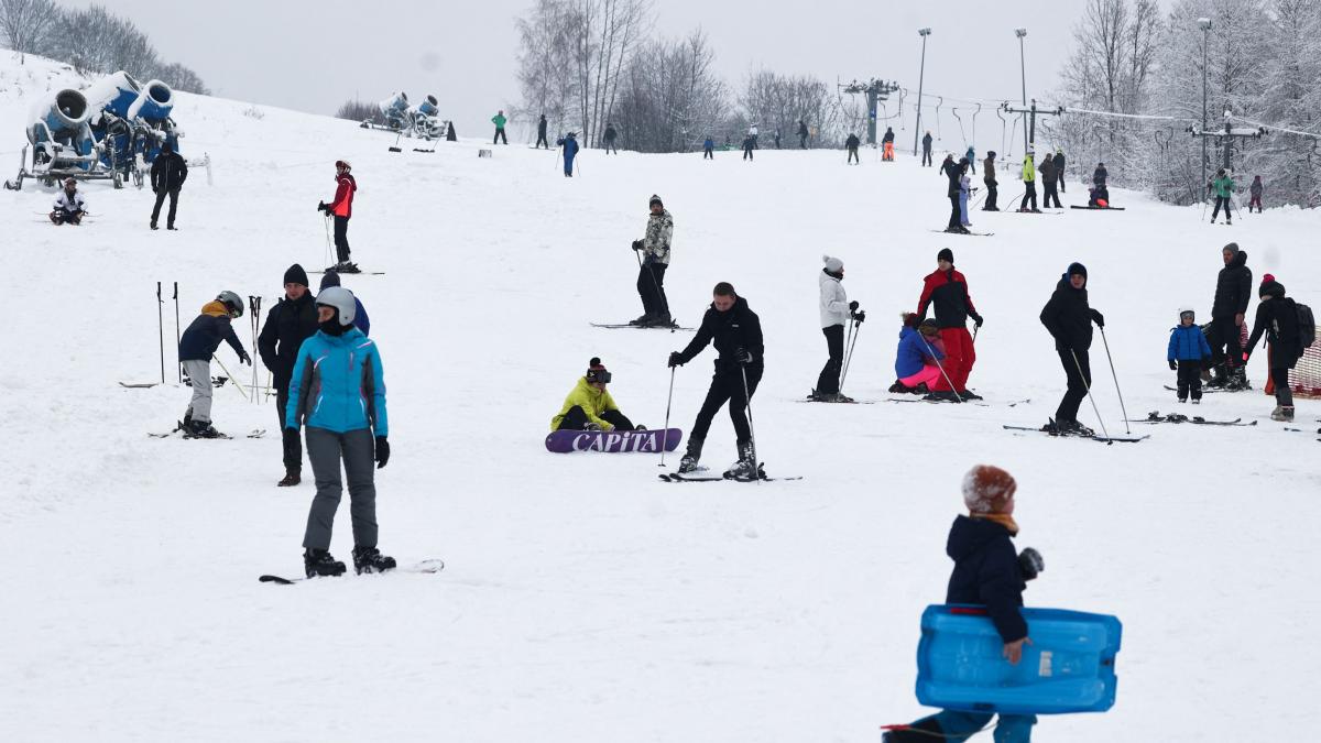 Condiţii excelente de schi la Sinaia, în minivacanţa de 1 Mai