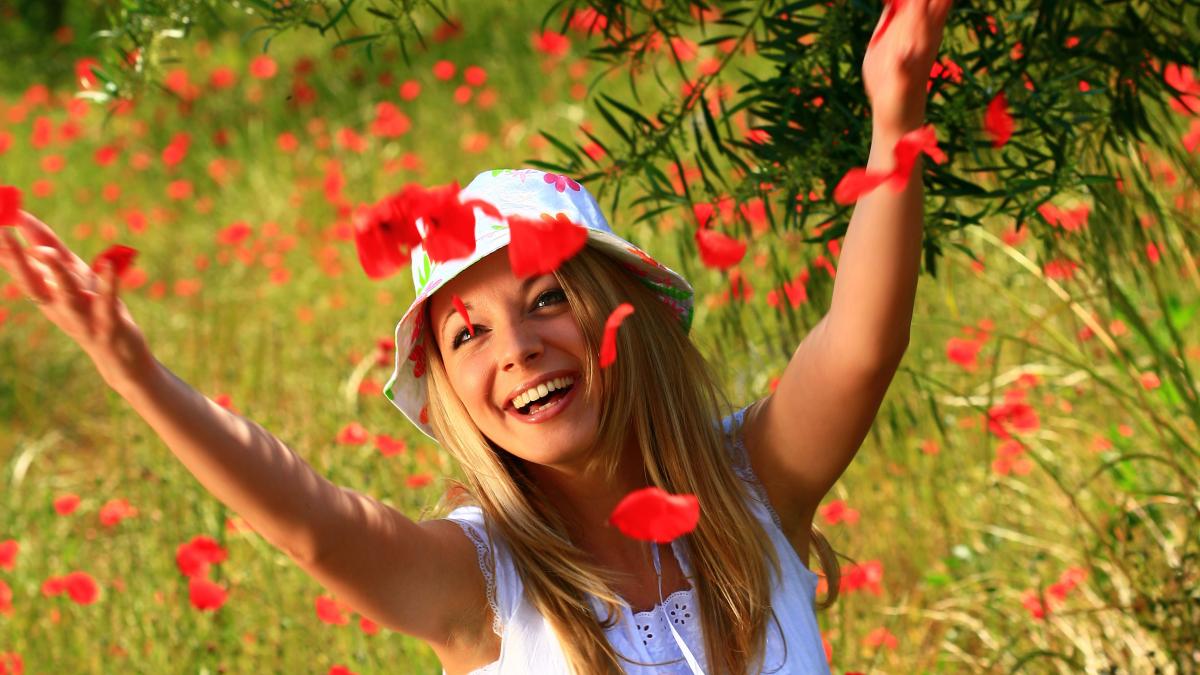 Horoscop săptămânal  8-14 mai 2023. Racii fac schimbări. Leii își dezvăluie talentele artistice. Balanțele ies din rutină