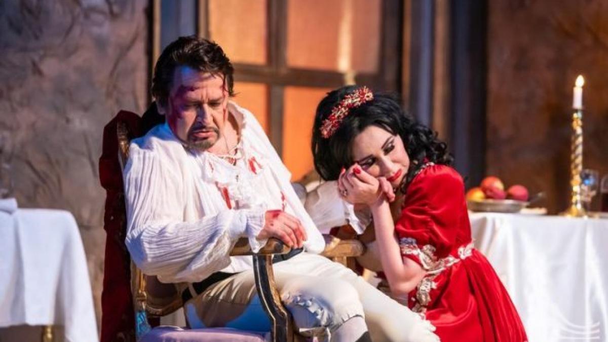 Baletul Coppélia și opera Tosca își dezvăluie frumusețea pe scena Operei clujene