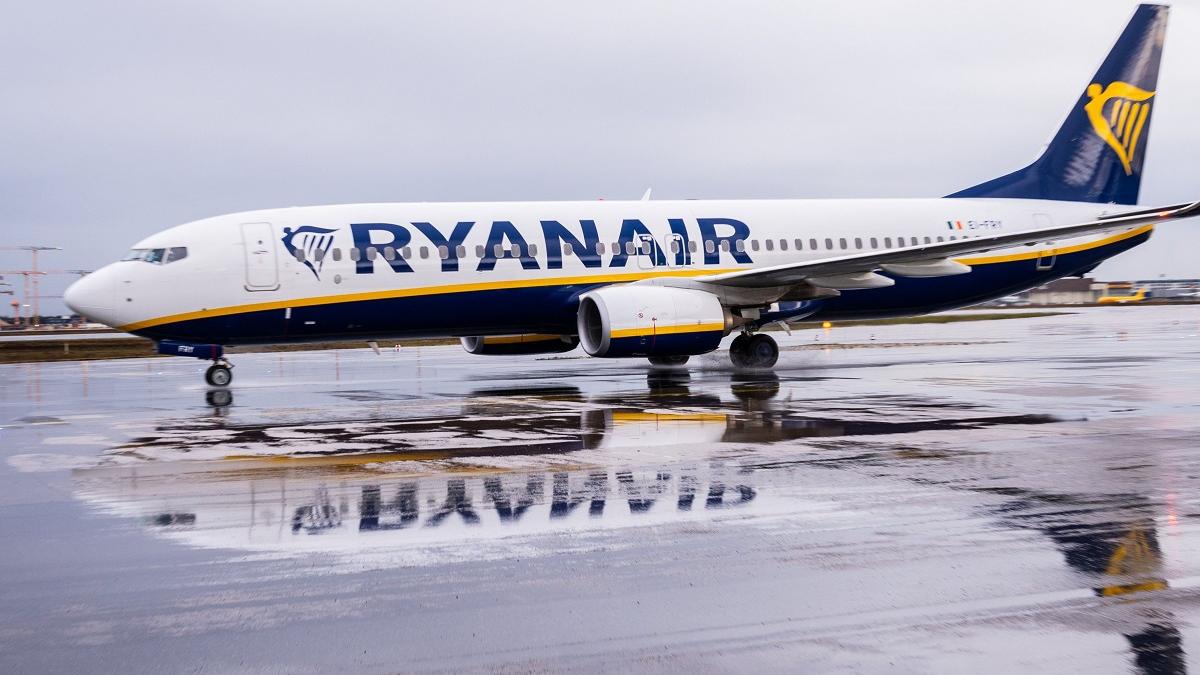 Ryanair plasează cea mai mare comandă de avioane Boeing din istoria sa