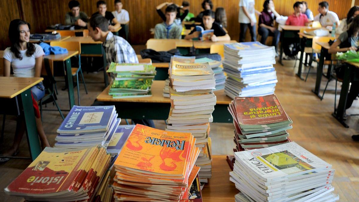 Diversiunea „Salvați Filosofia”