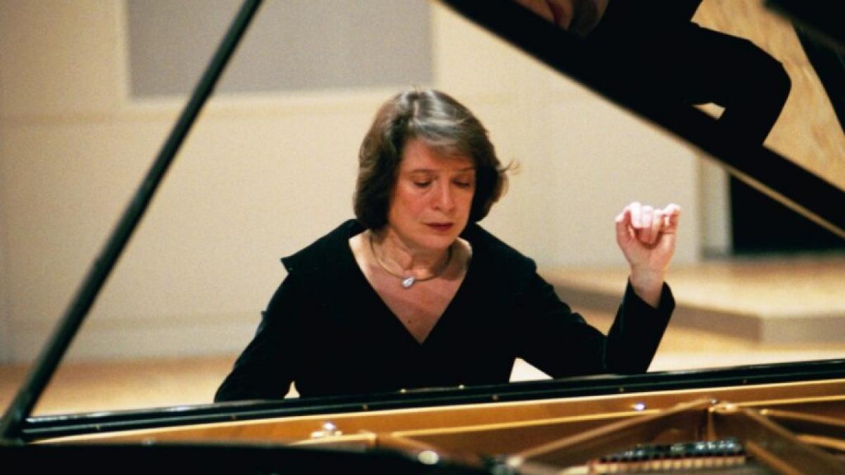Elisabeth Leonskaja în recitalul anului, la Ateneul Român