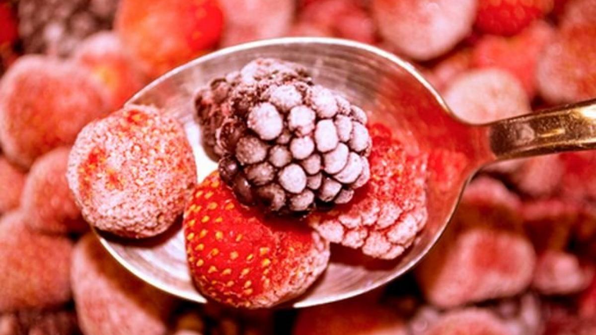 5 cele mai bune fructe congelate. De ce să le consumi în fiecare săptămână 