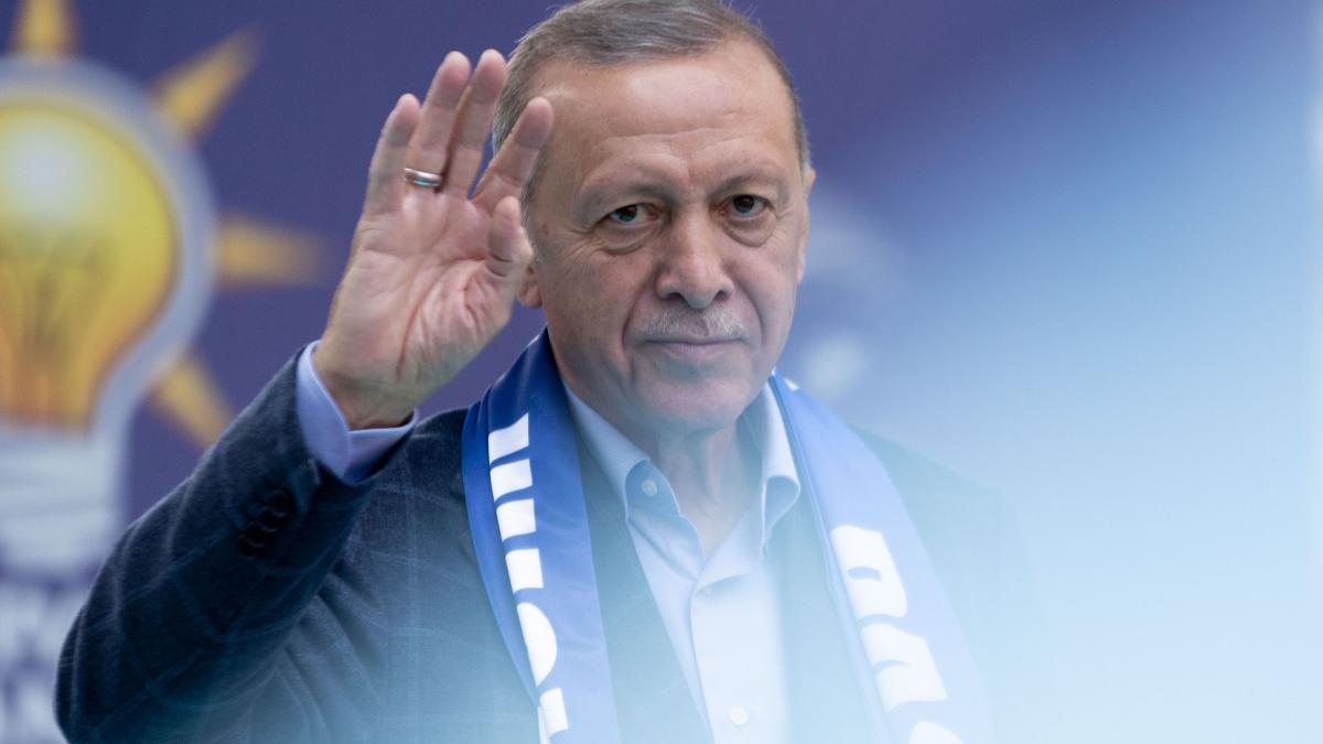 Marcel Ciolacu salută realegerea președintelui Recep Tayyip Erdogan