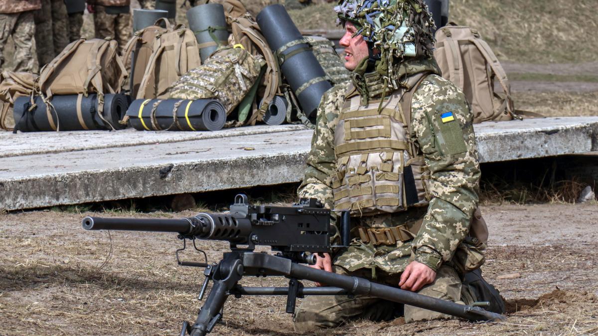 Ucraina anunță regruparea forţelor ruse în Bahmut. Contraofensiva: "A venit vremea să luăm înapoi ce ne aparţine"