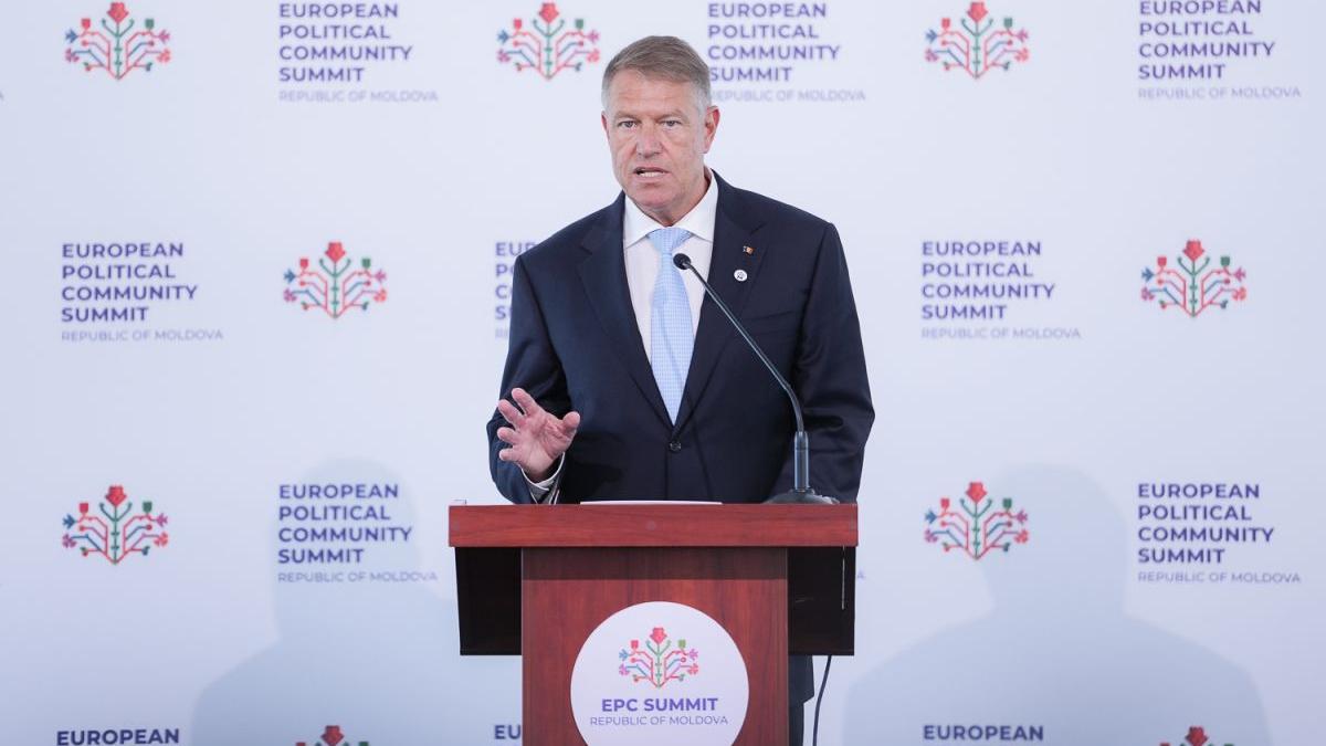 Ce salariu consideră Iohannis că ar trebui să aibă un cadru didactic pentru a fi mulțumit
