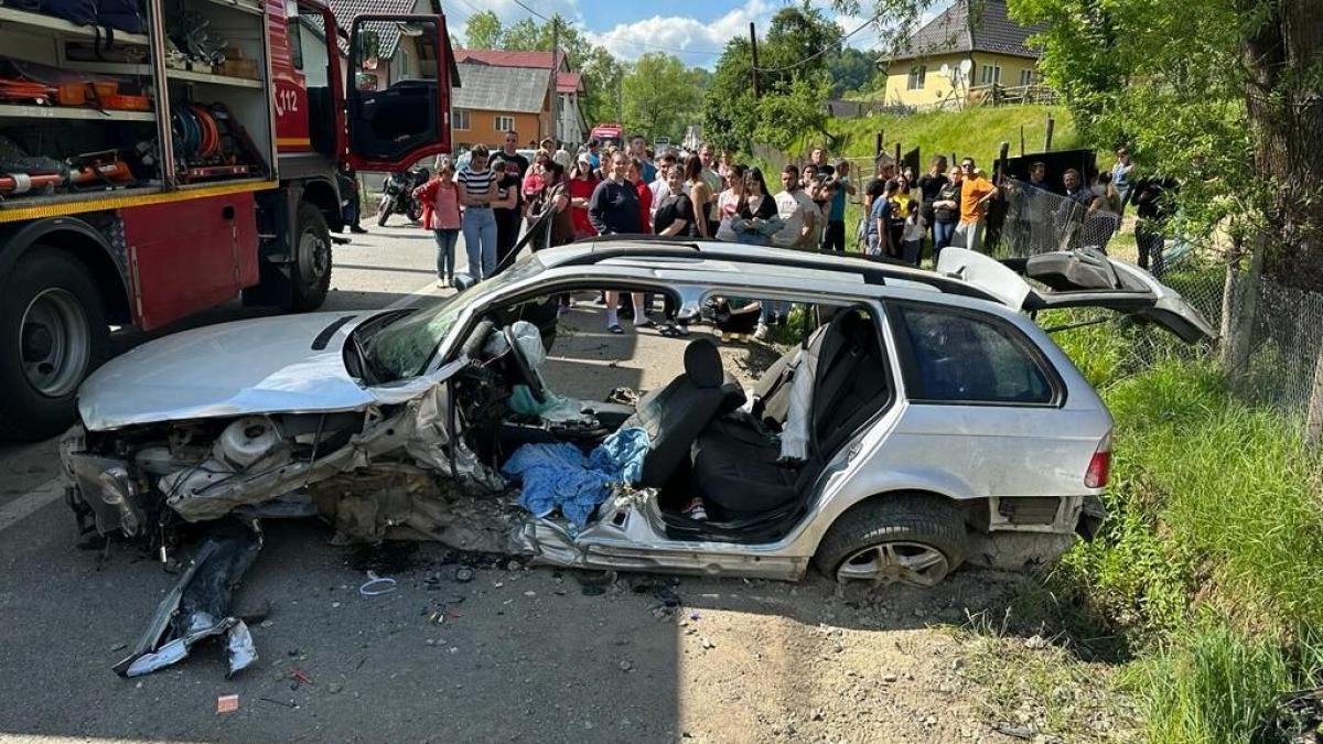 Accident teribil cu șase victime în Bistrița-Năsăud. Intervine elicopterul SMURD