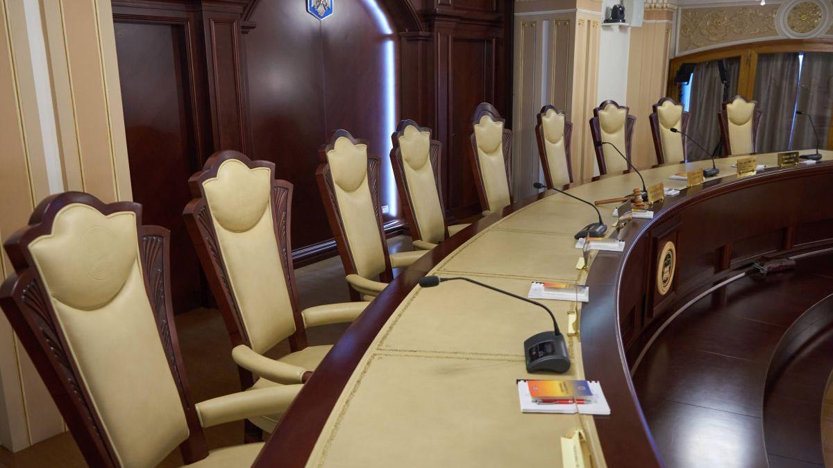 Acuzații de o duritate fără precedent, de la CCR: Parlamentul este iresponsabil și lipsit de loialitate