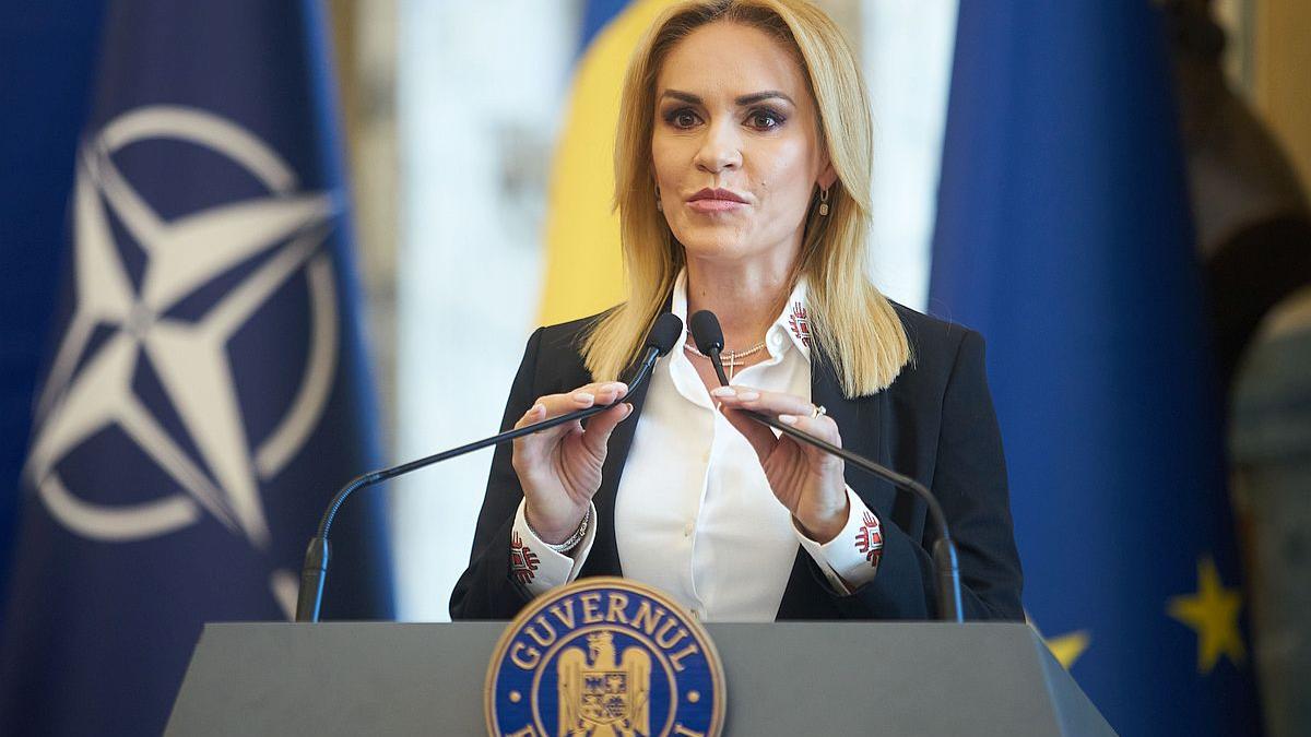 Firea: Cred că violenţa domestică ar trebui să fie o temă şi pentru domnii din Parlament