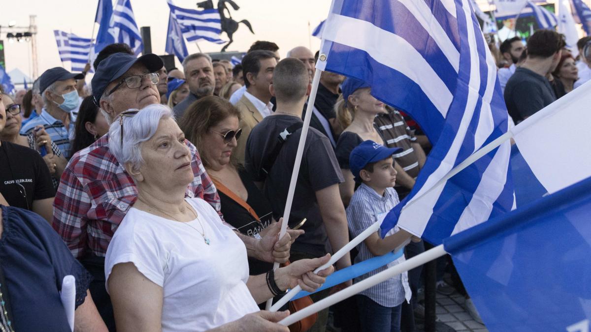Grecia votează astăzi pentru un nou parlament