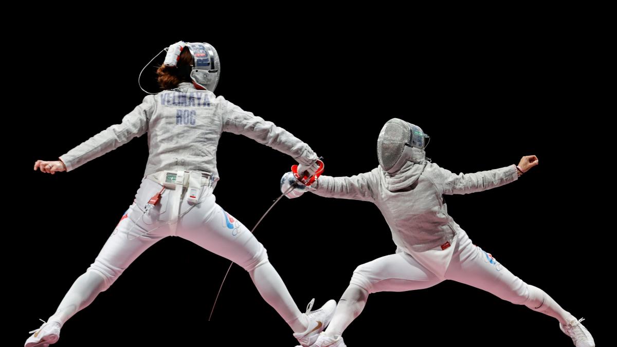 Confederația Europeană de Scrimă interzice toți sportivii ruși și belaruși