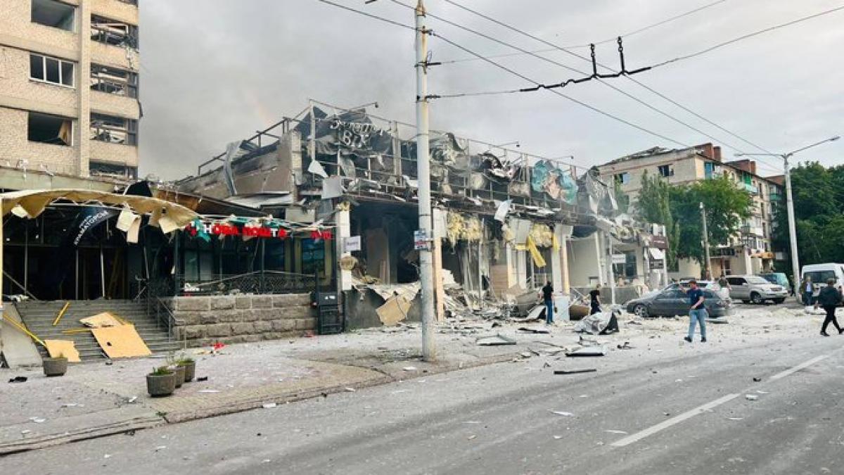 Rusia a atacat cu rachete o zonă de restaurante din Kramatorsk, Ucraina