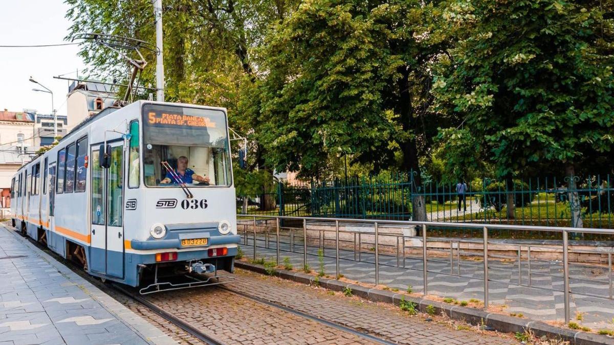 Doi ofertanți pentru reabilitarea liniei 5 de tramvai din Capitală