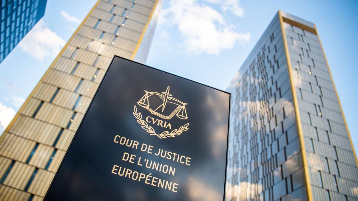 Curtea Europeană a răspuns judecătorilor „sistemului”: nu încălcați decizia CCR!