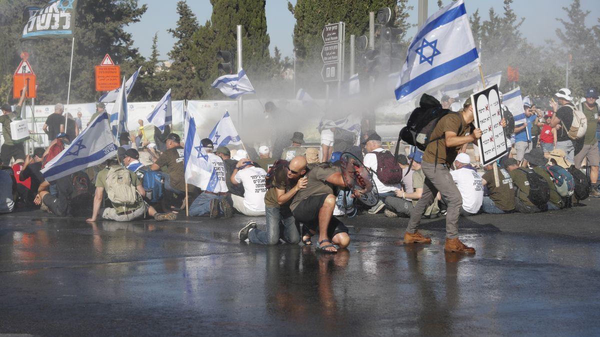 Israelul, în prag de război civil! Guvernul Netanyahu declanșează haosul