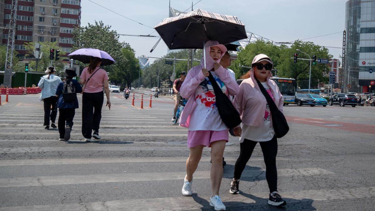 China vrea extinderea consumului în sectoarele auto, imobiliar și servicii
