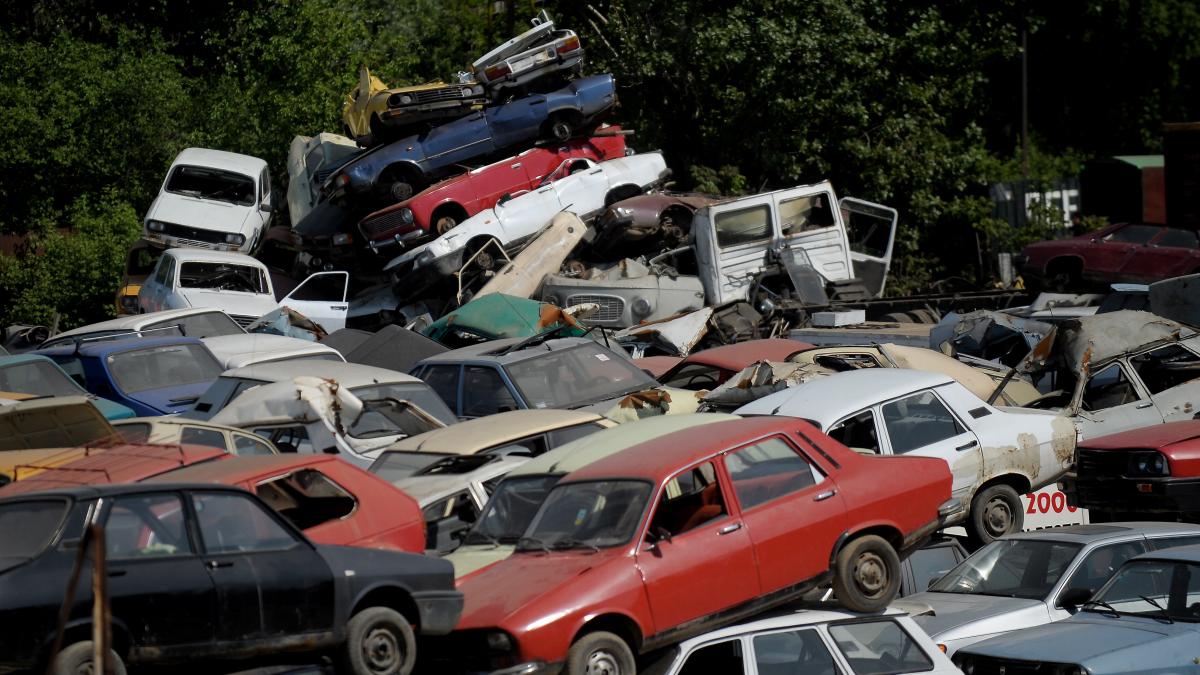Peste 600 de persoane s-au înscris în programul „Rabla Local” în primele ore