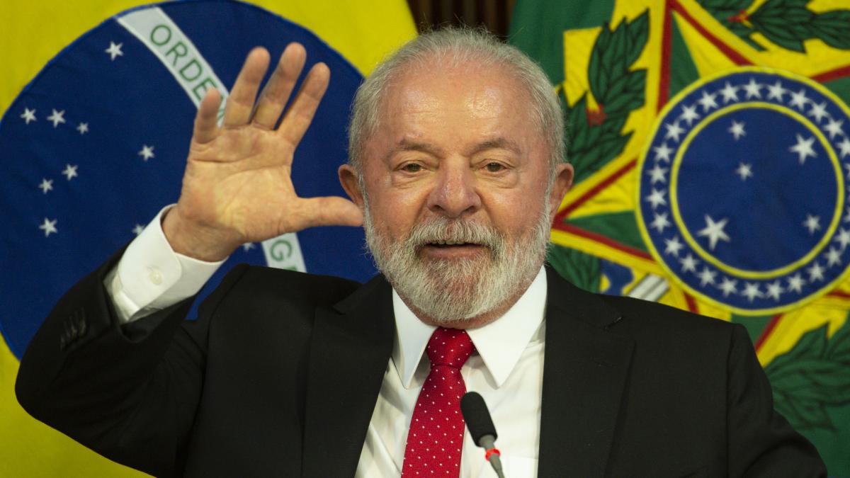 Lula da Silva consideră că Vladimir Putin şi Volodimir Zelenski nu sunt pregătiţi de negocieri