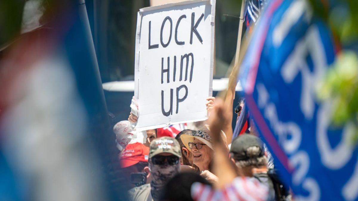 „Mineriada lui Trump” a ajuns dosar penal. Candidatura miliardarului la Casa Albă, lovită în plin de Justiția americană 