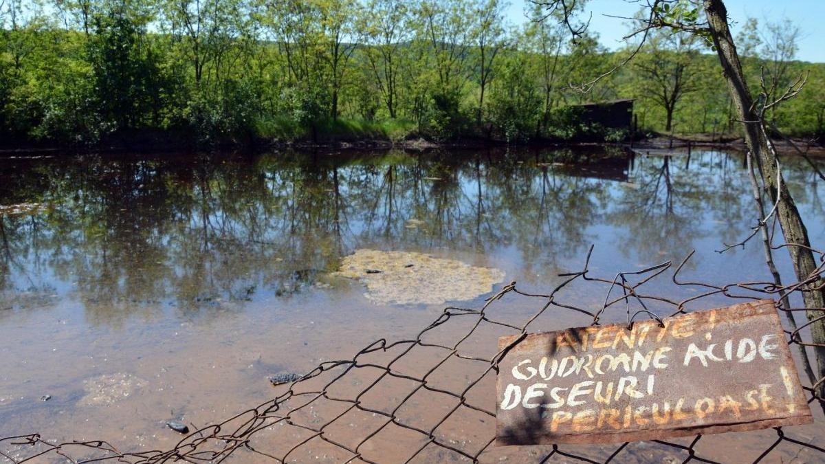 Guvernul expropriază terenurile otrăvite de ultimele cadavre industriale ale României