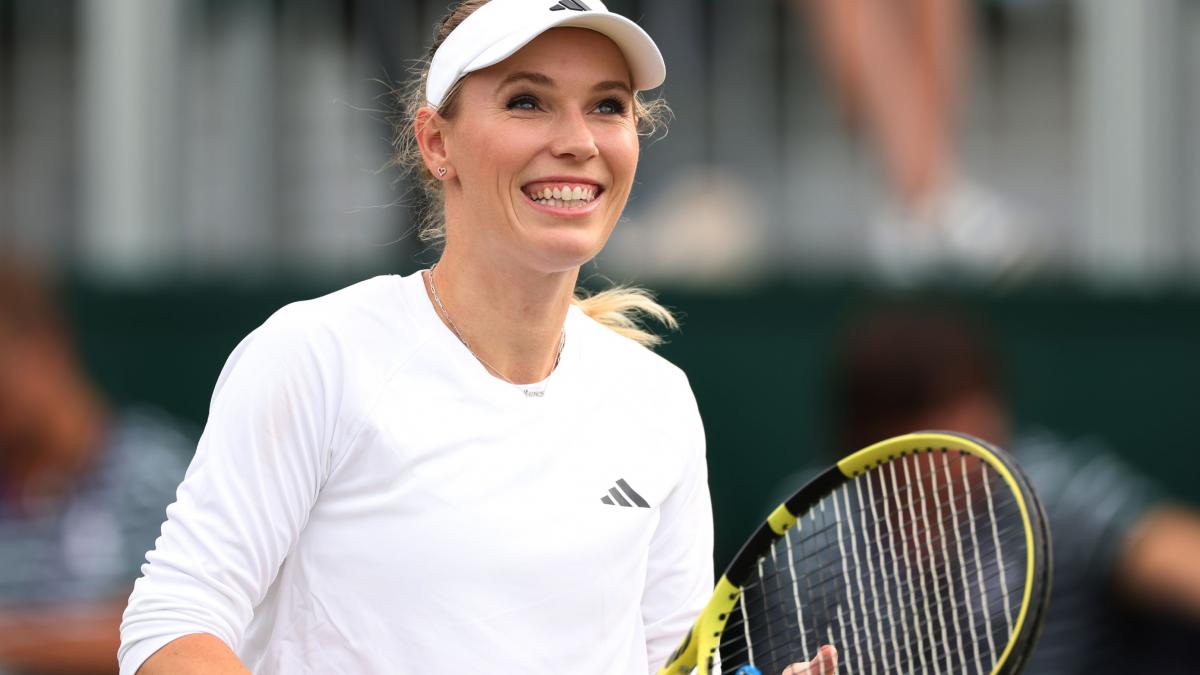 Fosta lideră mondială Caroline Wozniacki, prima victorie la Montreal, după 1295 de zile