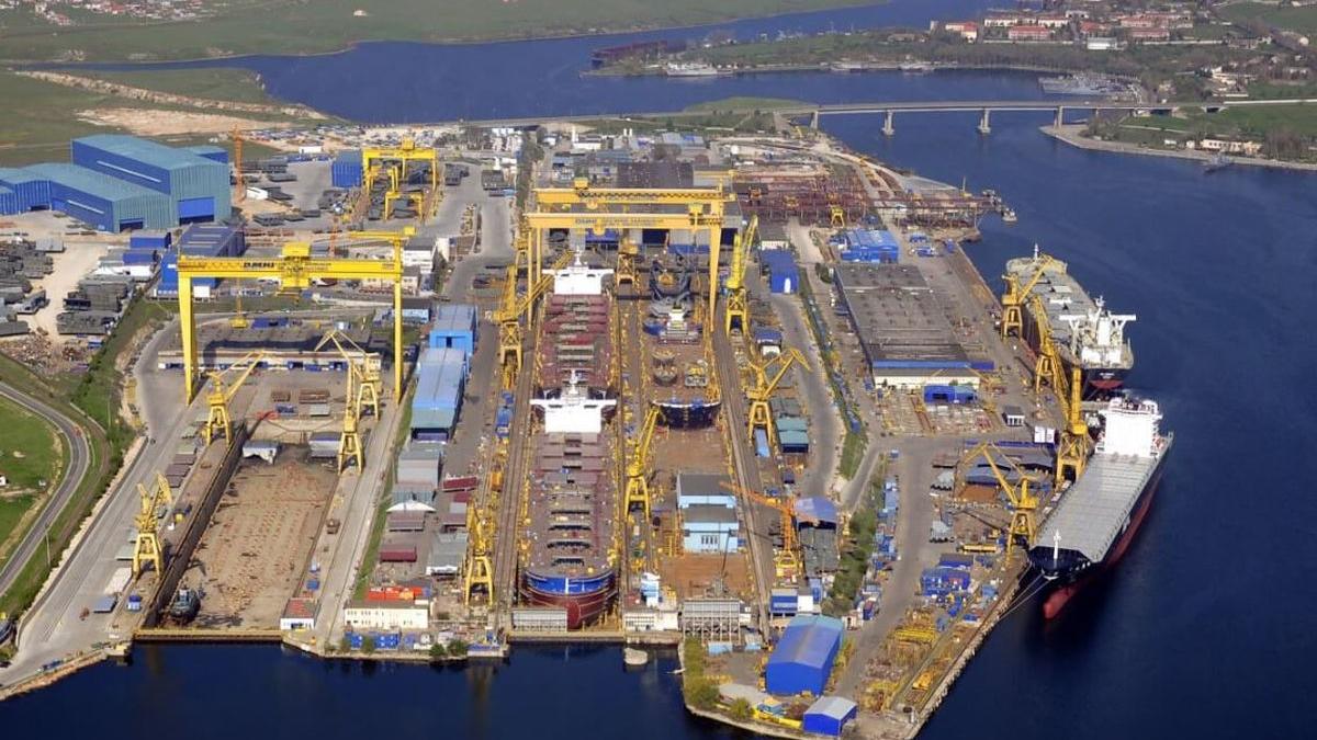 Ministrul Economiei, în misiune de împăcat Damen. Guvernul e dispus să facă orice pentru a nu pleca olandezii de la Șantierul Naval Mangalia
