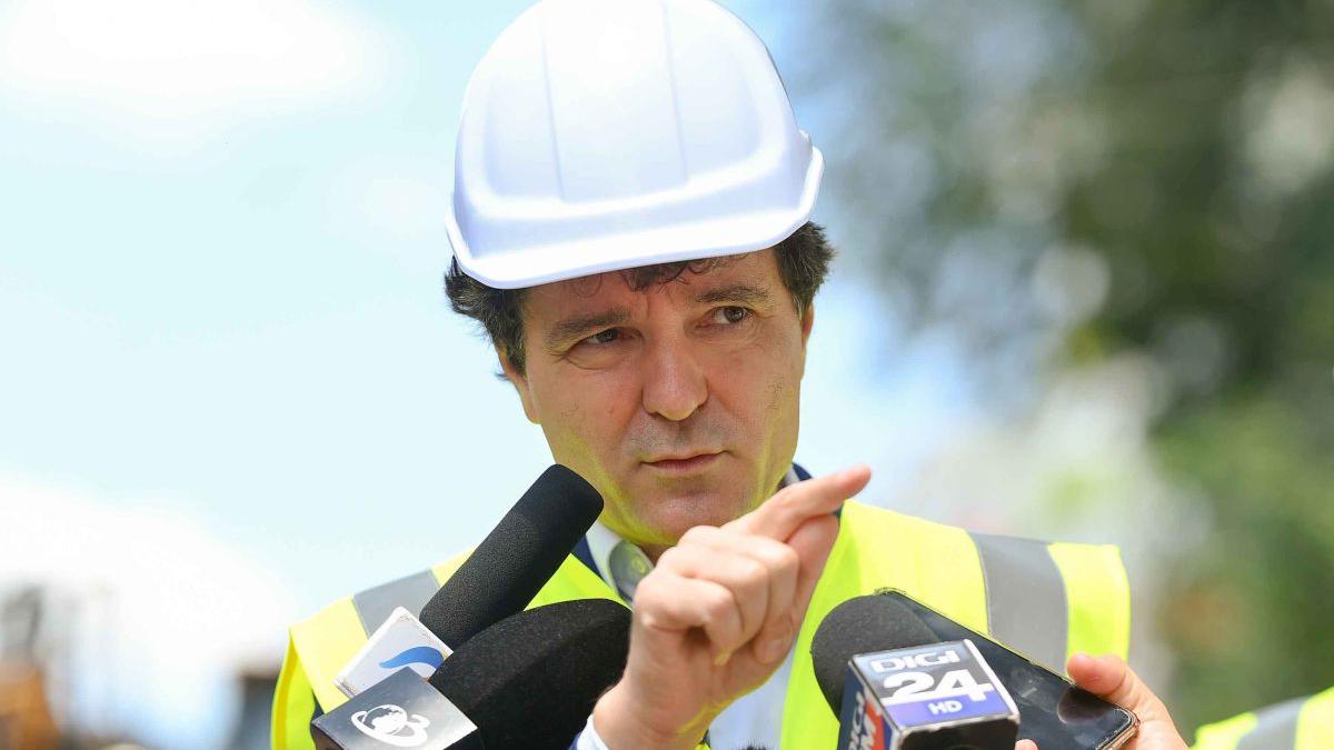 Noul Stadion Dinamo și trei mari spitale, printre proiectele de două miliarde de euro sabotate de Nicușor Dan