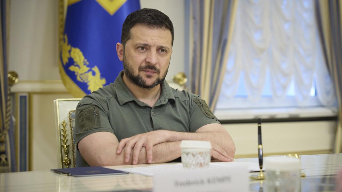 Volodimir Zelenski cere Suediei avioane de vânătoare