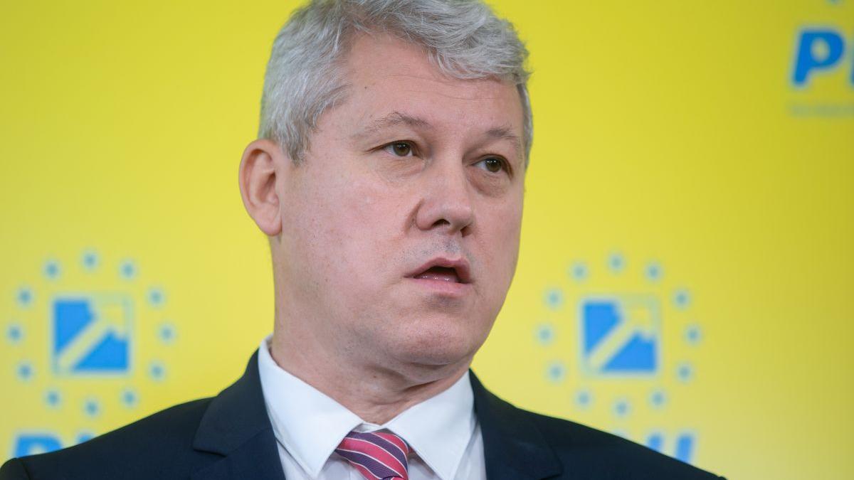 Ministrul Cătălin Predoiu sesizează Corpul de Control în cazul șoferului care a ucis doi tineri pe litoral