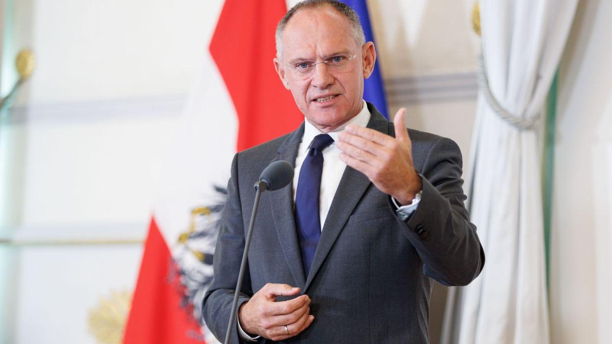 Ministrul de Interne austriac se opune extinderii Schengen: „Nu suntem deschişi pentru extinderea sistemului”