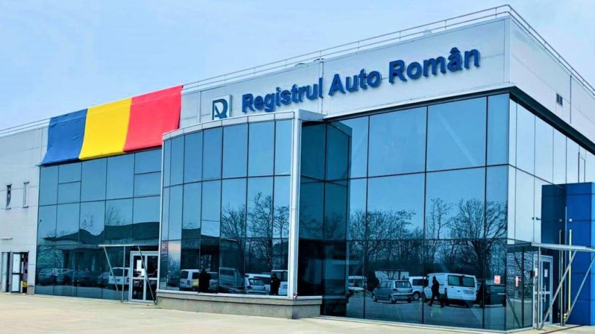 RAR: 44% dintre vehiculele controlate în trafic în primele 6 luni aveau deficienţe tehnice majore