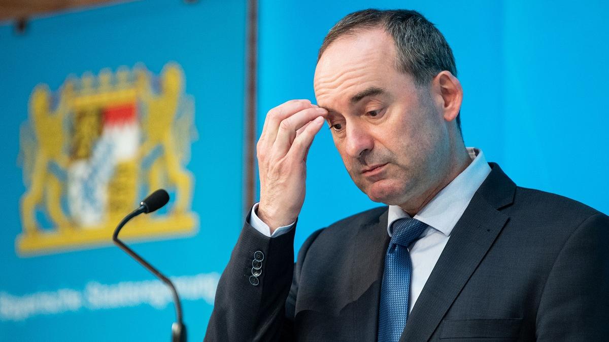 Membru al executivului bavarez, chemat să răspundă unor acuzaţii de antisemitism