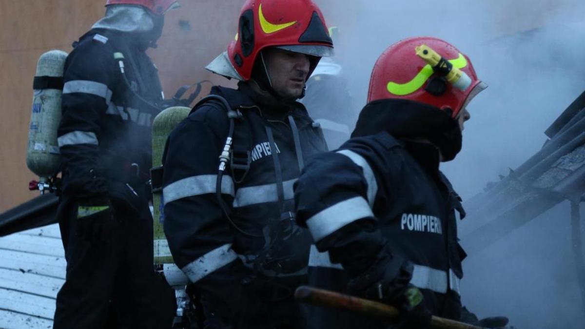 Predoiu laudă eroismul pompierilor care au acționat la Crevedia