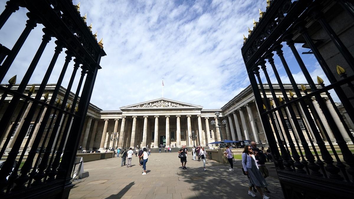 British Museum încearcă să recupereze aproximativ 2.000 de obiecte furate