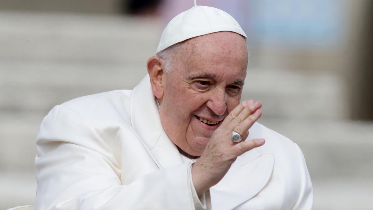 Papa Francisc, îndemn către tinerii ruși: „Nu vă uitați moștenirea”. Furie la Kiev, încântare la Kremlin