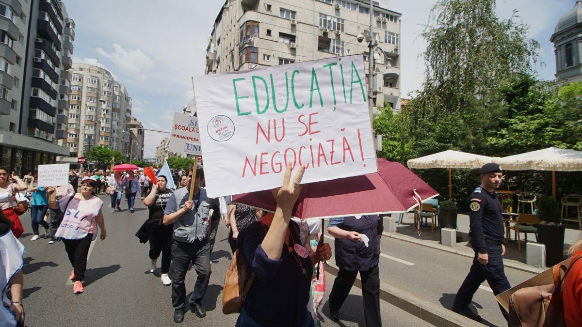 O nouă grevă a profesorilor poate afecta începutul noului an școlar