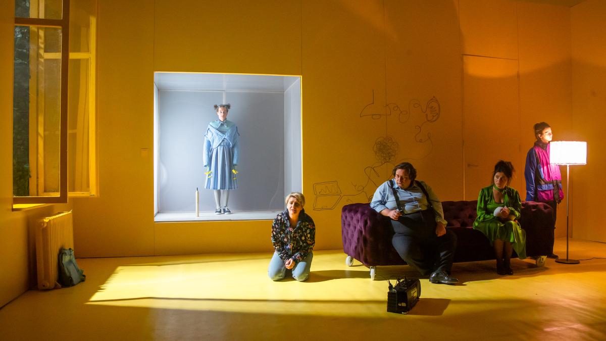 STAGIUNEA 2023-2024: PROGRAMUL LUNII SEPTEMBRIE LA TEATRUL TAMÁSI ARON