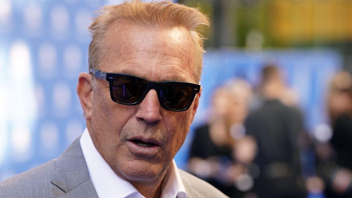 Kevin Costner, peste 63.000 de dolari pe lună pensie alimentară pentru copii